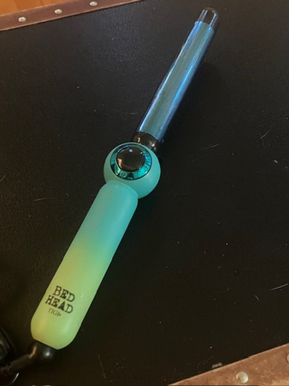 Bed Head Twirl Junkie Digital Curling Wand - 1” EUC!!!